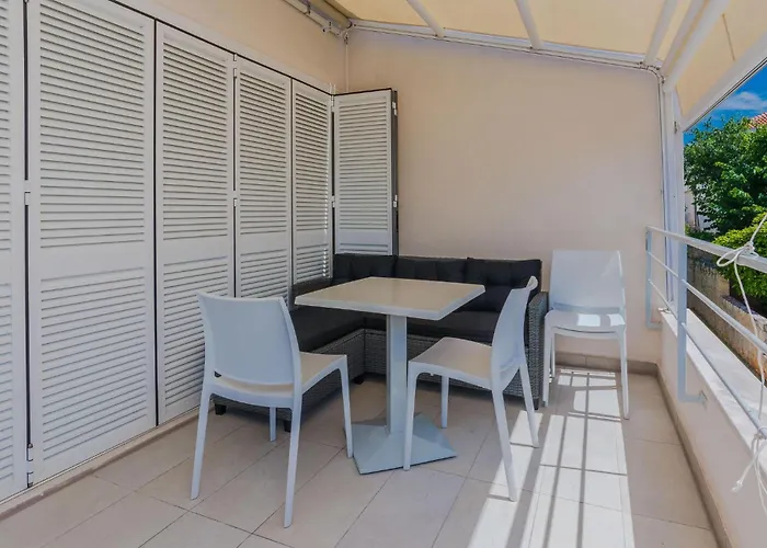 2 Bedroom In