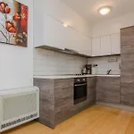 2 Bedroom Gorgeous Apartment In Petrcane
