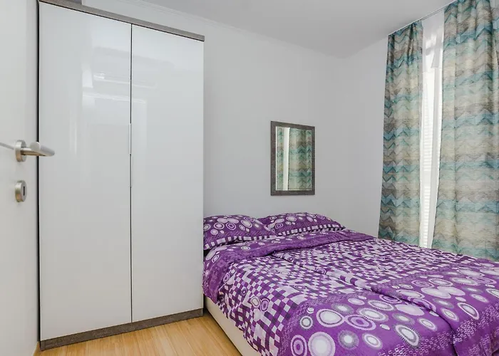 2 Bedroom In